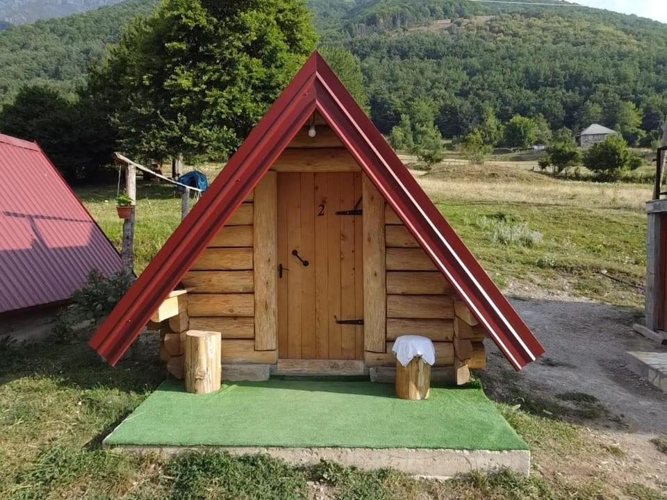 Bungalows Malagic Gusinje Exterior foto
