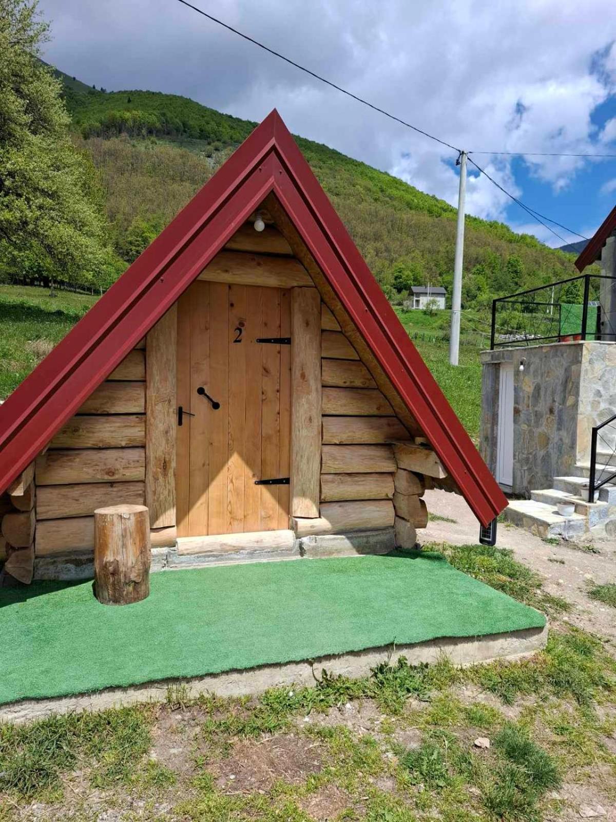 Bungalows Malagic Gusinje Exterior foto